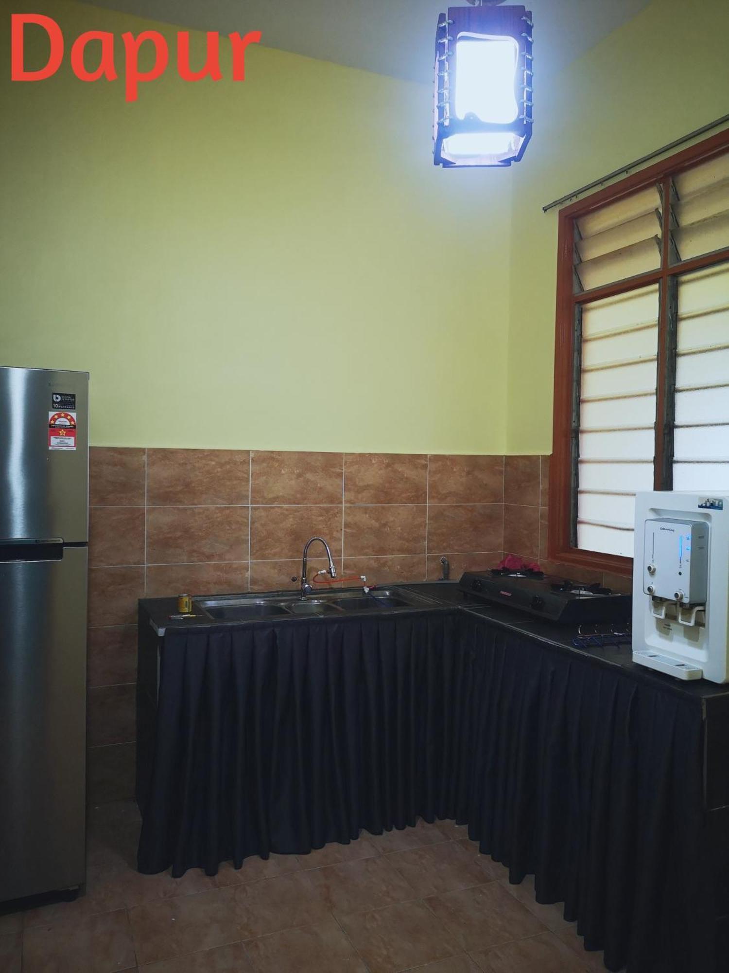 Afwan Homestay Klebang Melaka Экстерьер фото