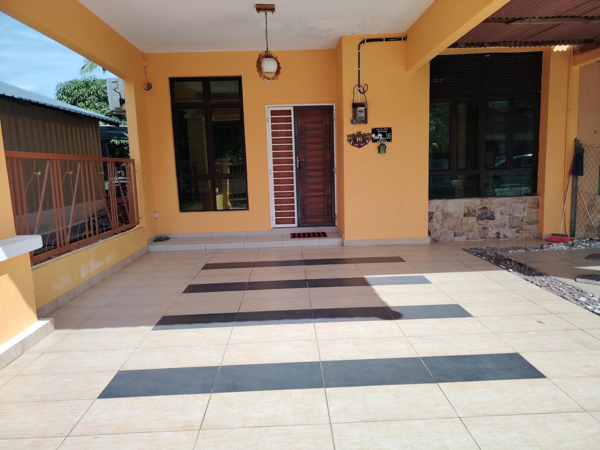 Afwan Homestay Klebang Melaka Экстерьер фото